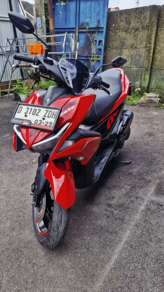 Yamaha aerox 2019 merah