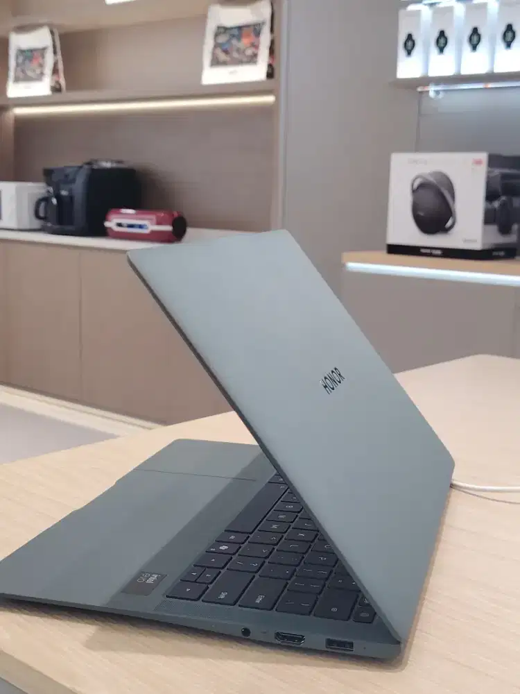 HONOR MAGICBOOK ART 14