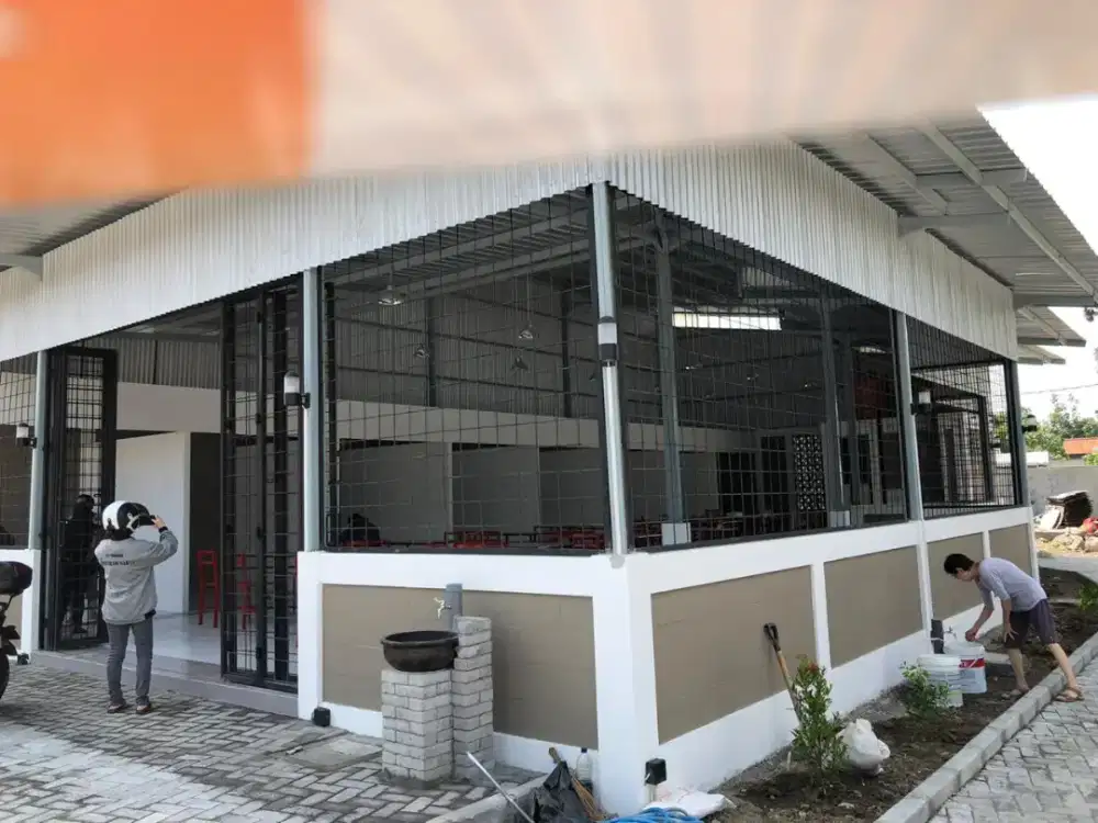 DISEWAKAN BANGUNAN daerah Majapahit Pedurungan