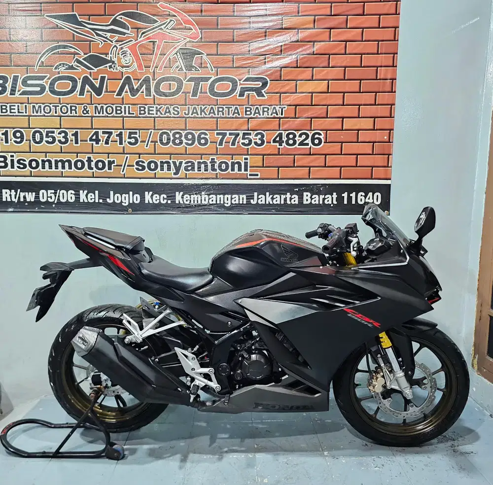 MEWAH ! HONDA NEW CBR FACELIFT LED USD 150 TAHUN 2023 / 2022 HITAM
