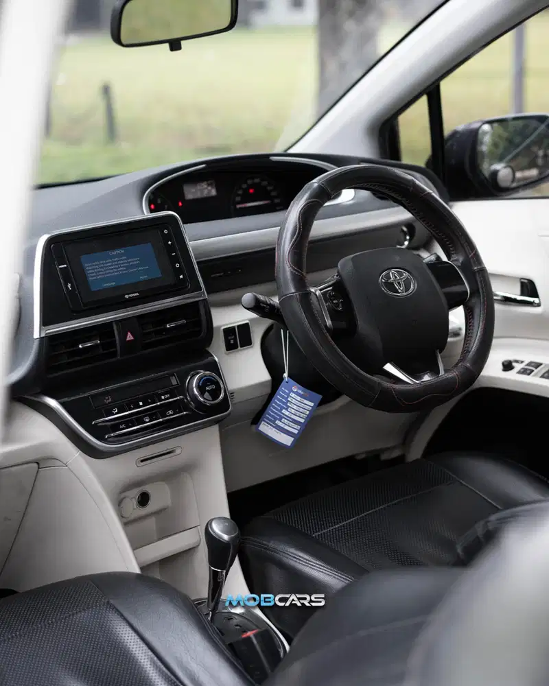 TERPERCAYA !! SIENTA V 2016 • LOW KM