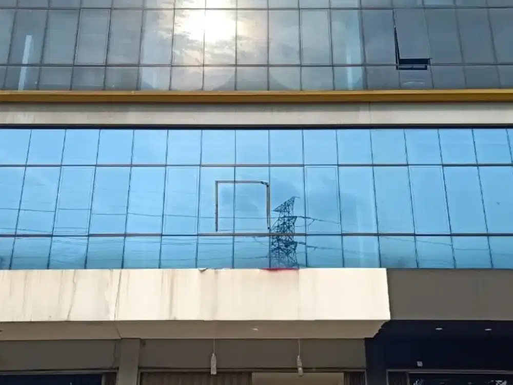 Disewakan Ruko 4 Lantai Strategis Strategis di Kota Bintang Bekasi