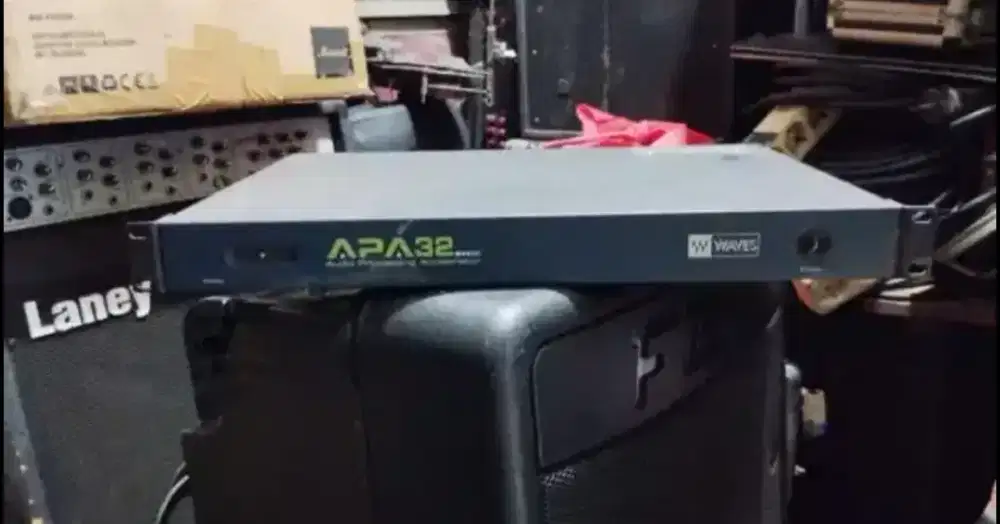 Waves A.P.A 32 Audio processing Accelerator