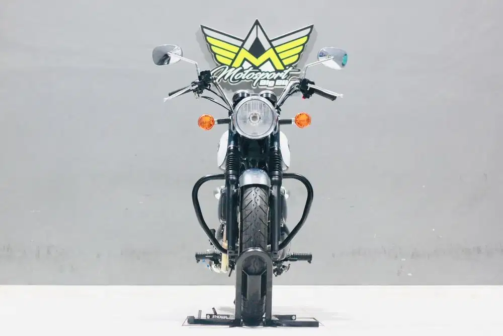 Kawasaki w250 2019 like new estrella 250 MT25 ktm duke250 CBR 250