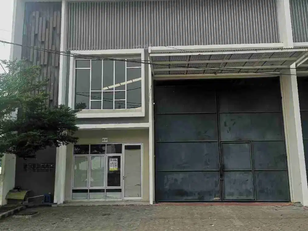 Dijual Gudang siap pakai di Akses Kebomas Gresik