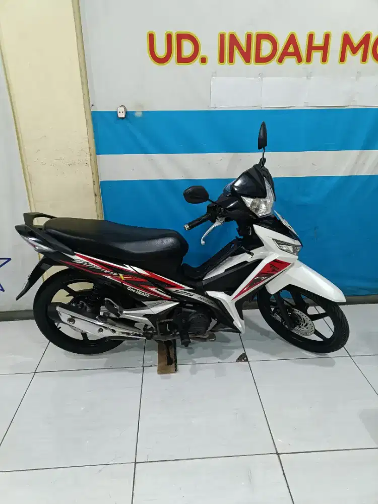 W Sidoarjo HONDA SUPRA X 125 PGM FI CW 2014 TIDAK BISA KREDIT