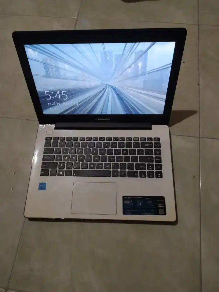 LAPTOP ASUS X453S