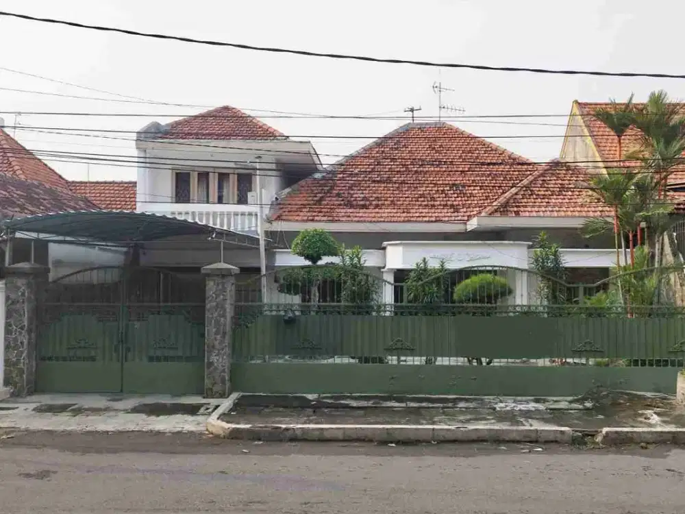 Dijual Rumah Jl.Kinibalu Surabaya Pusat
