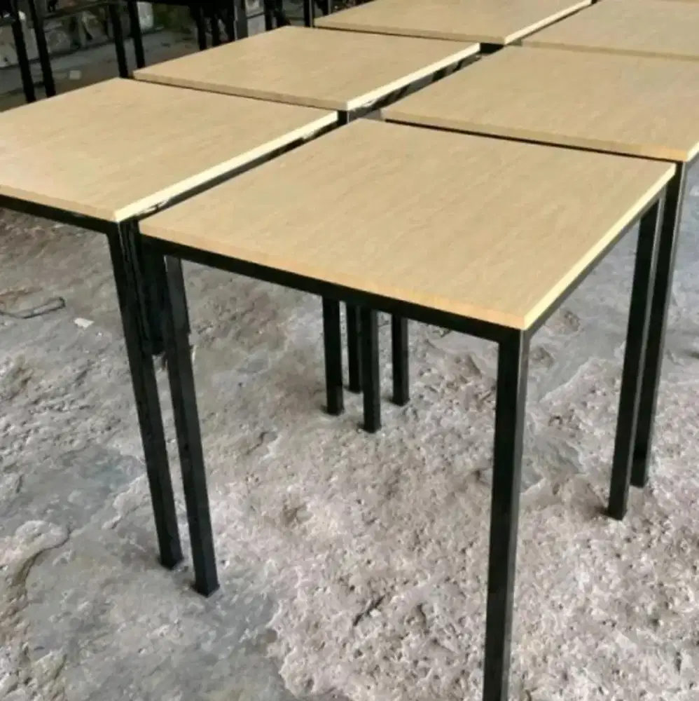 Meja Kantor Uk. 80x60x70 Cm (nego)