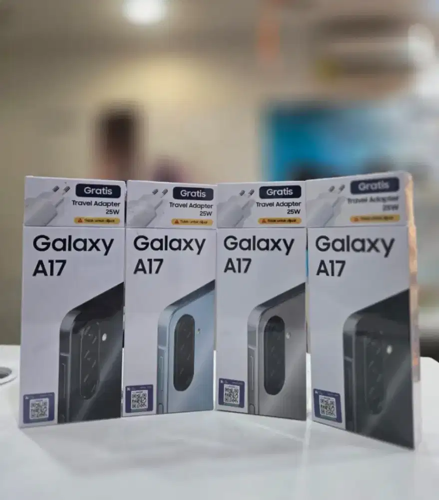 Smartphone Samsung New Galaxy A17 LTE 8+8/256