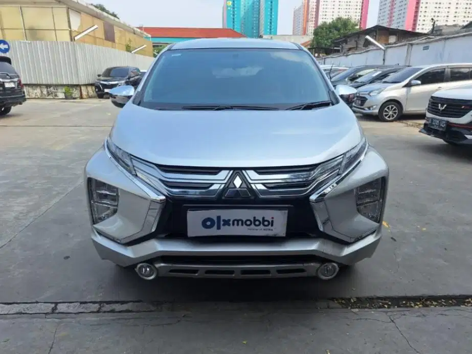 TDP 11JT, Mitsubishi Xpander 1.5 Ultimate Bensin-AT Silver 2020