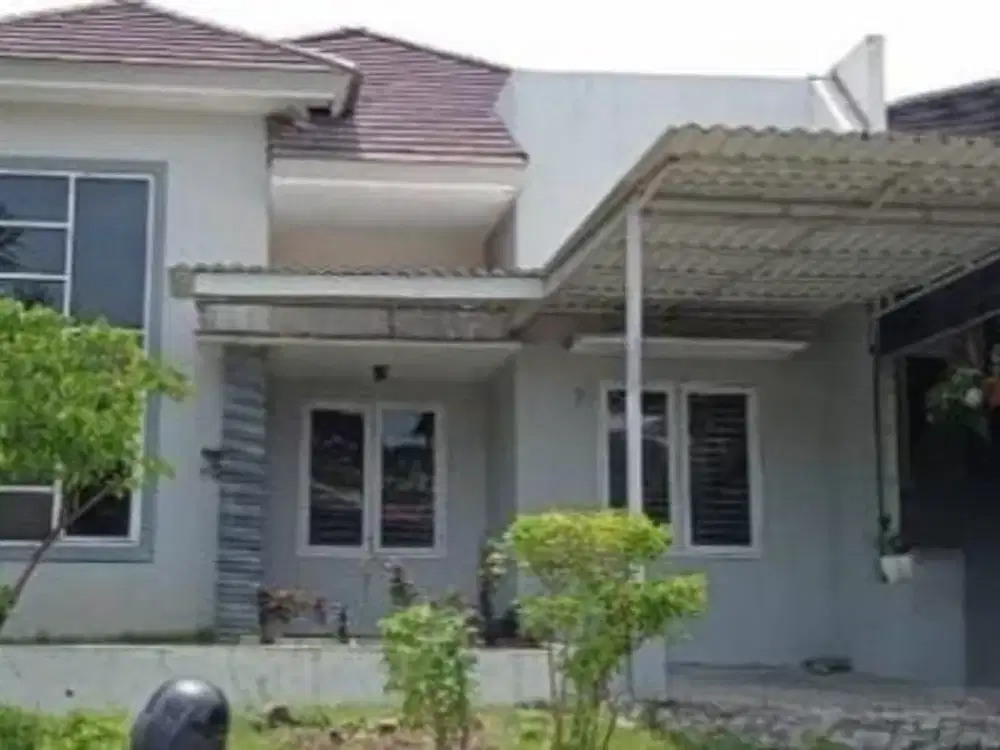 Dijual Rumah Eastwood Citraland Minimalis Strategis Siap Huni