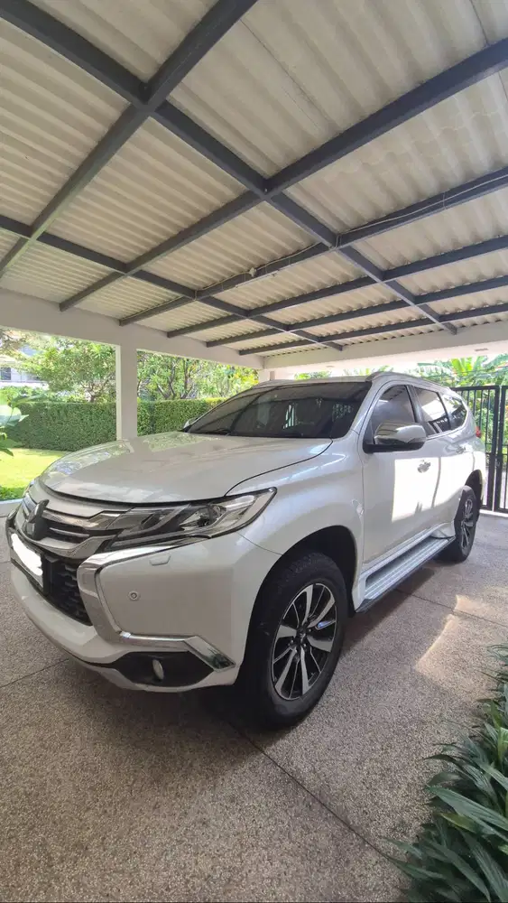 Pajero Sport Dakar Solar AT 4x2