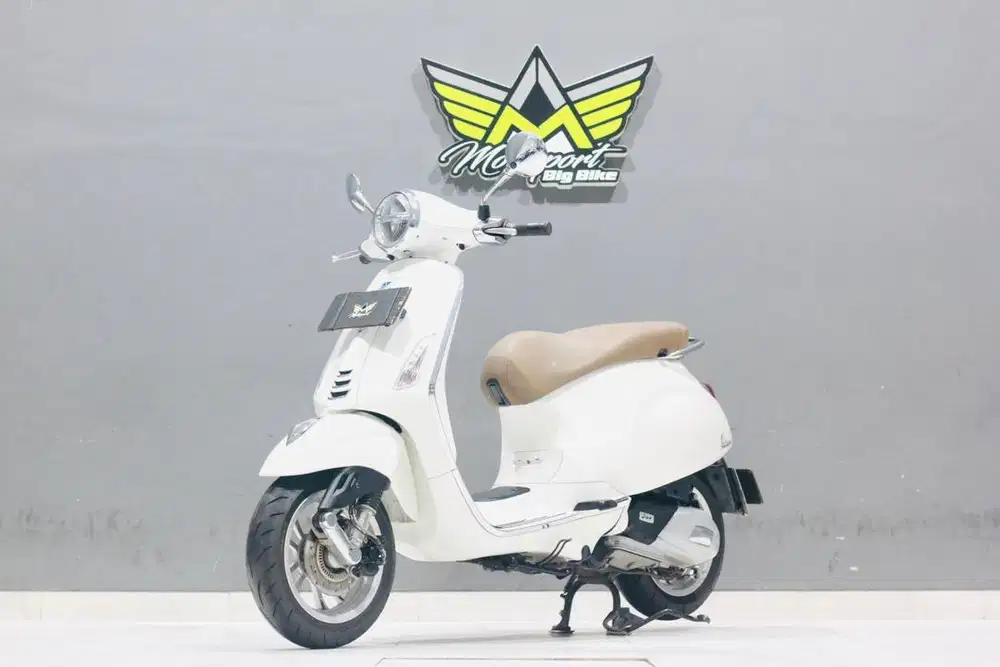 Vespa primavera IGET 150 ABS mulus mesin sehat unit siap pakai aja bro
