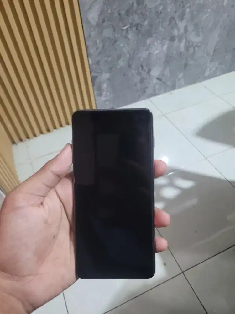 Samsung S10 plus second