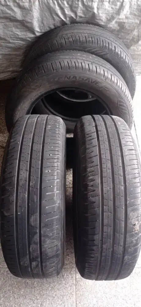 Ban Dunlop enaseve 185/65 R15