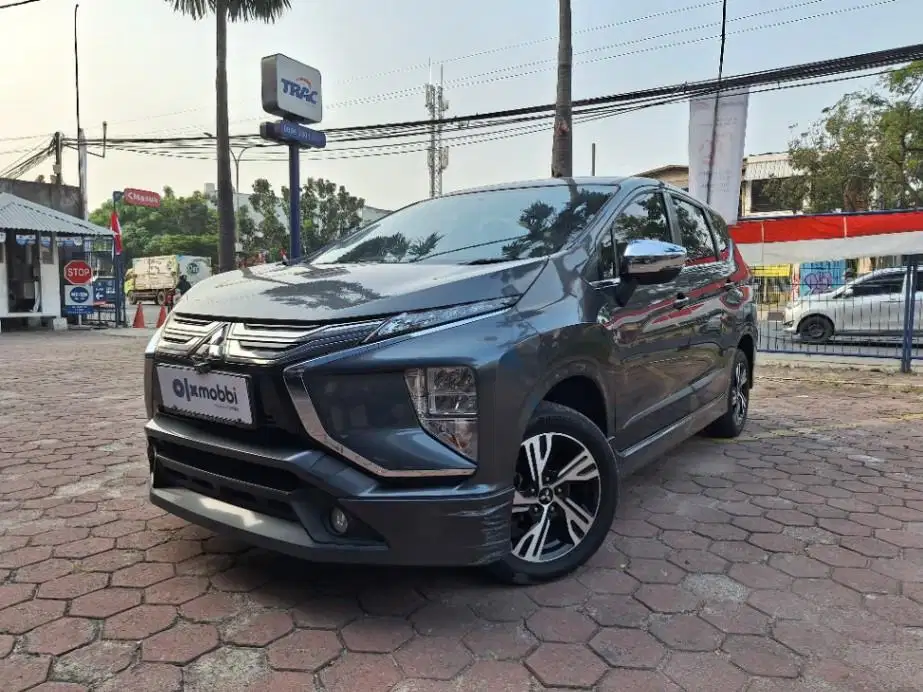 DP MURAH Mitsubishi Xpander 1.5 Sport Bensin-AT 2020 Abu CAIZD