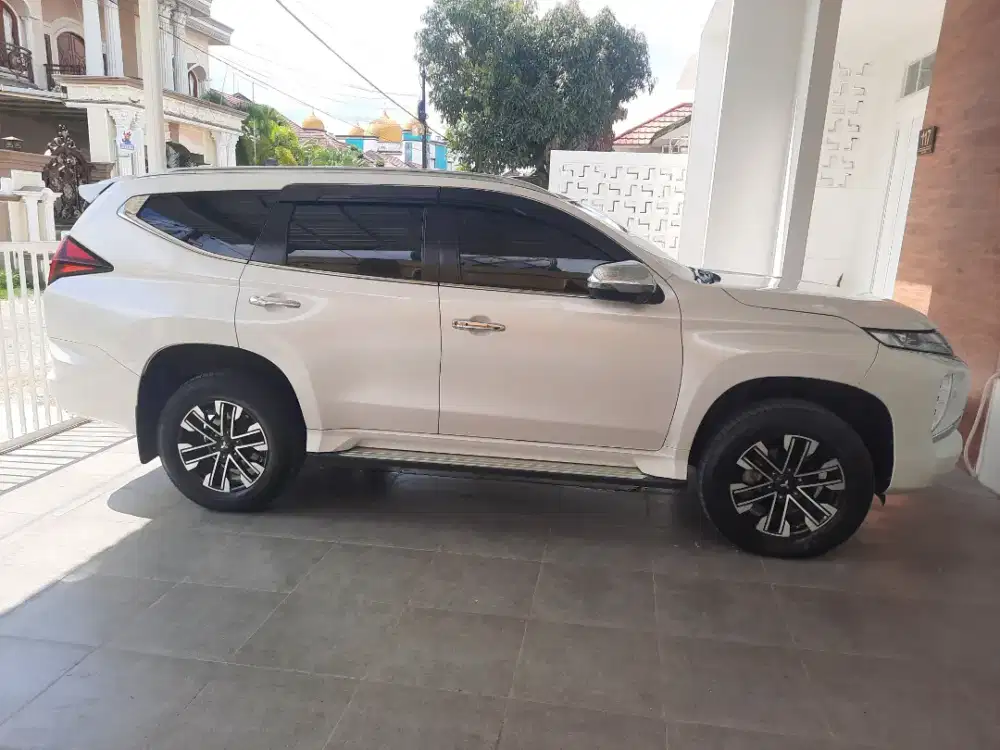 Pajero Sport Dakar 4x2 tahun 2021