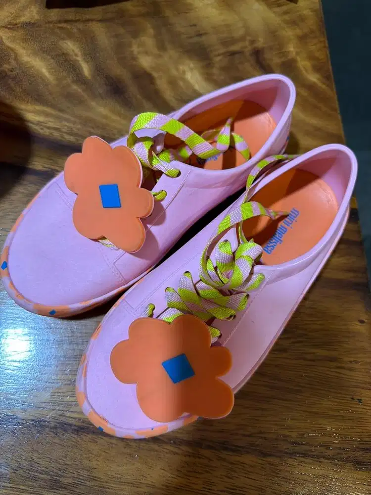 Sepatu Melissa Anak size 32