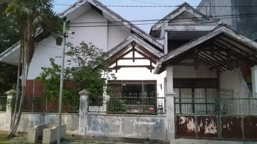 Obral murah manyar tirtoyoso tompotika gubeng kertajaya dharmahusada