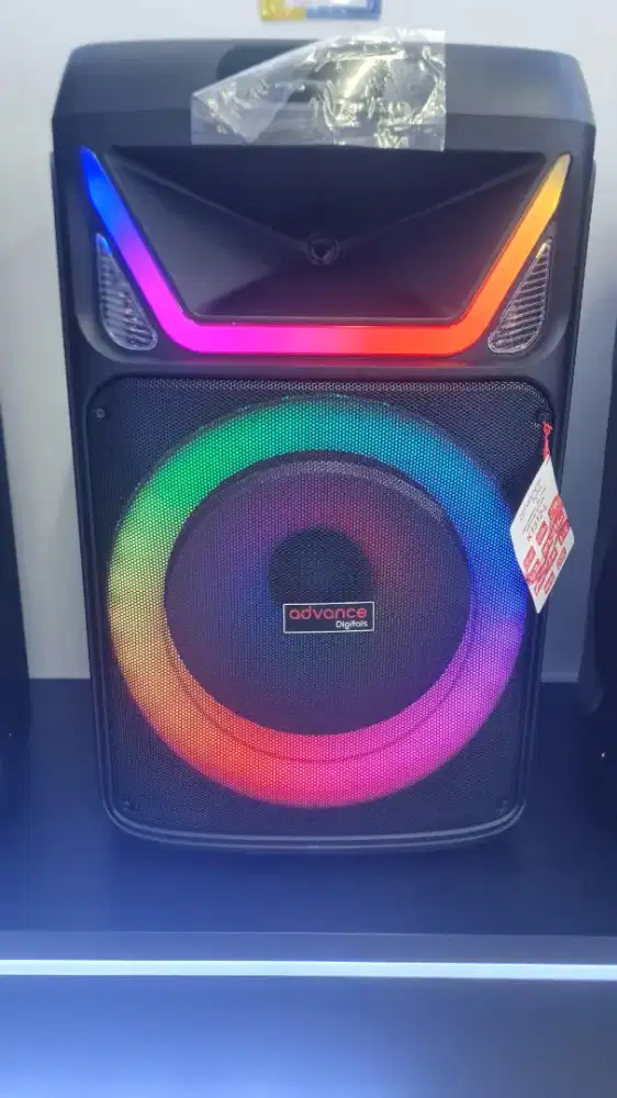 Advance Speker K1512L