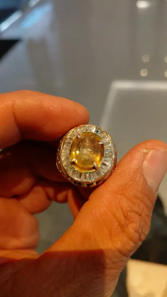 Natural Yellow safir srilanka est