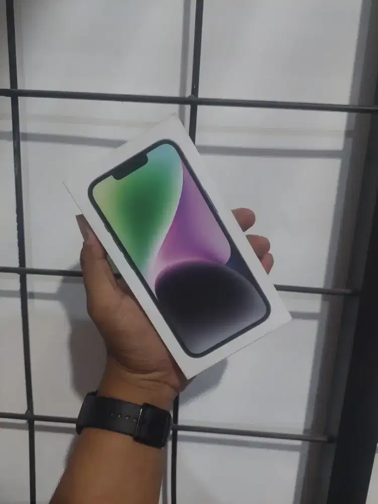 Best deal !! Iphone 14 256GB Midnight