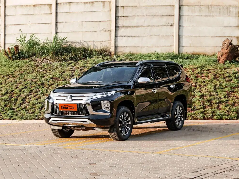 [KM 22rb] Pajero Dakar 2.5 at 2023 hitam diesel