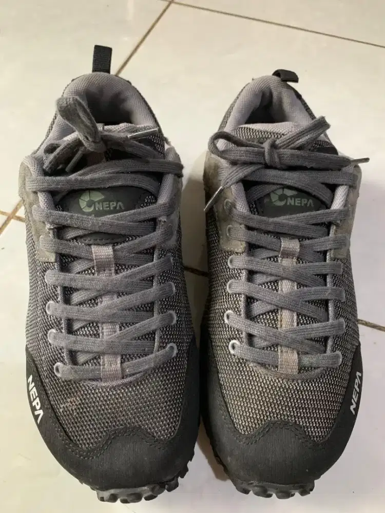 NEPA BEBBION VIBRAM TRAIL RIDGE CASUAL