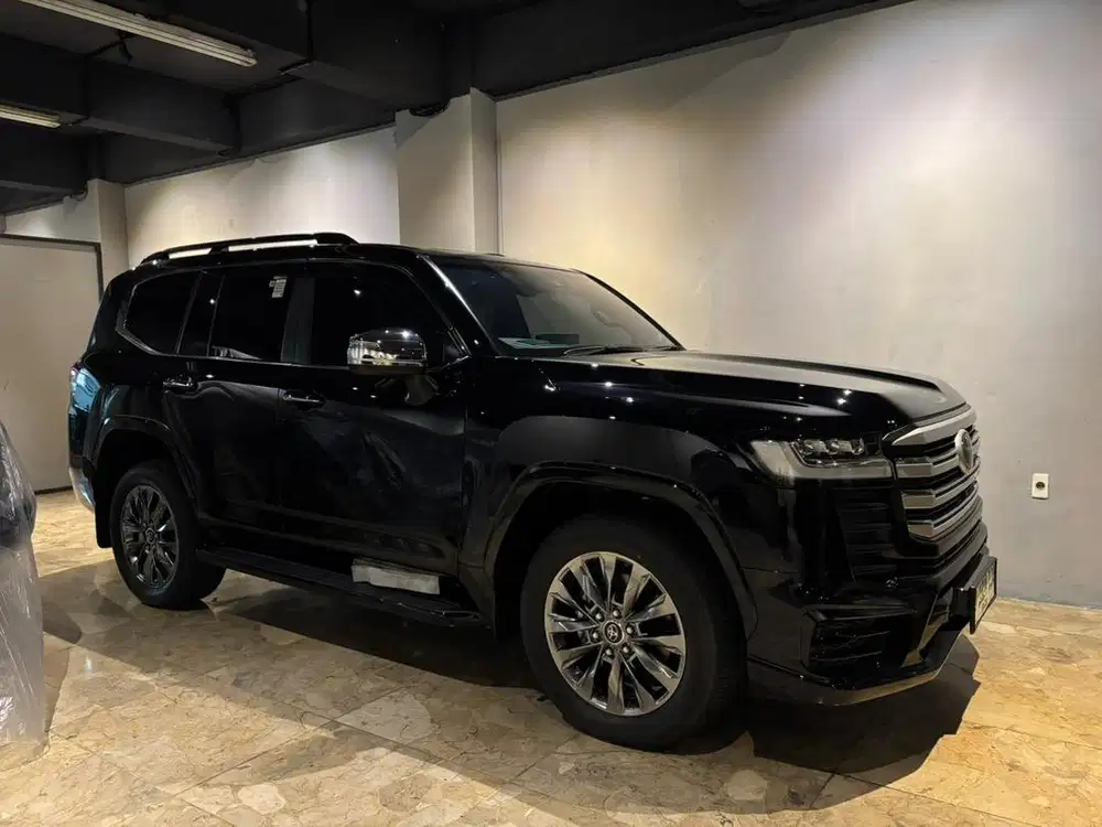 Toyota land Cruiser Vxr 2023