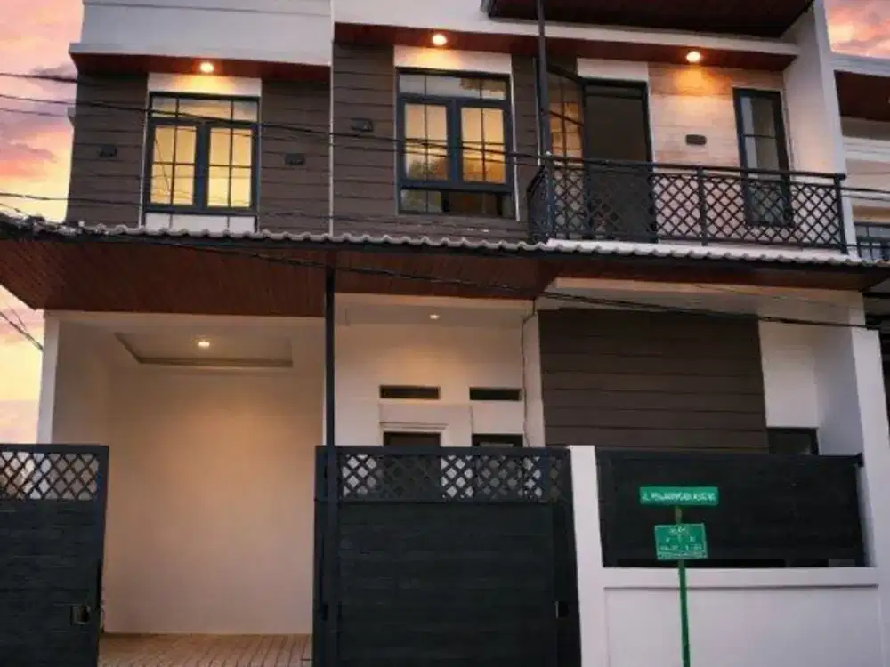 Rumah Penjaringan Sari Rungkut Sby Timur New Minimalis Depan Taman