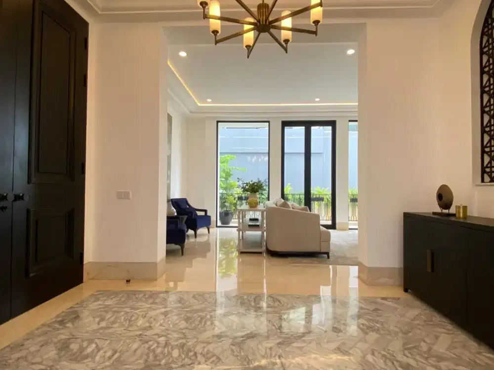 Luxury Brand New 3 Floors House In One Gate System Of 4 House In Kebayoran Baru Radio Dalam 1Km ke Pondok Indah1km