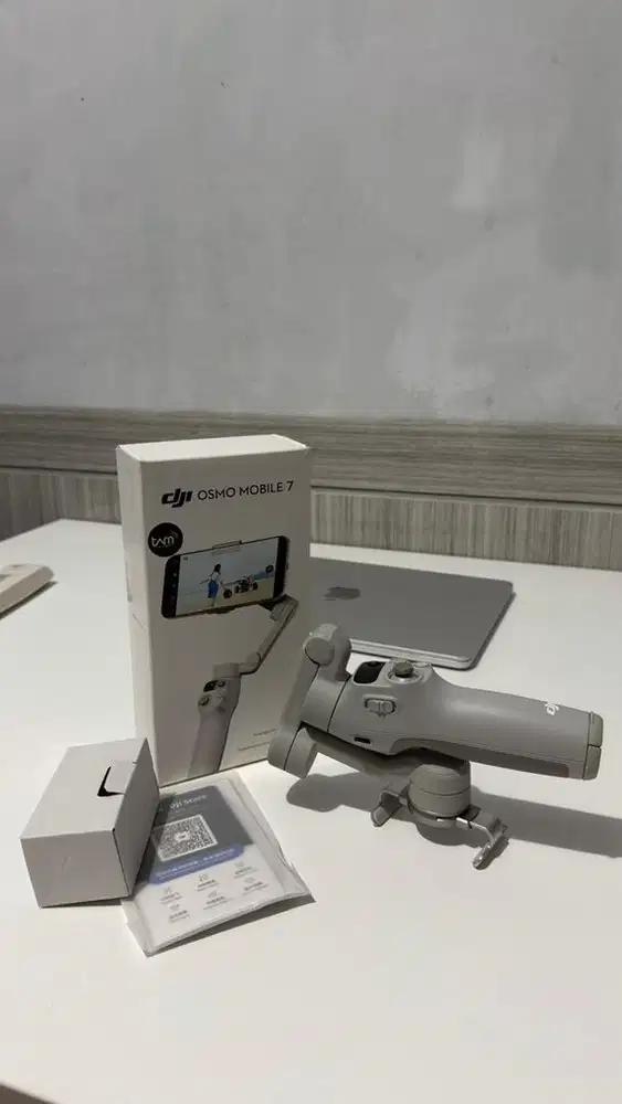 DJI osmo mobile 7