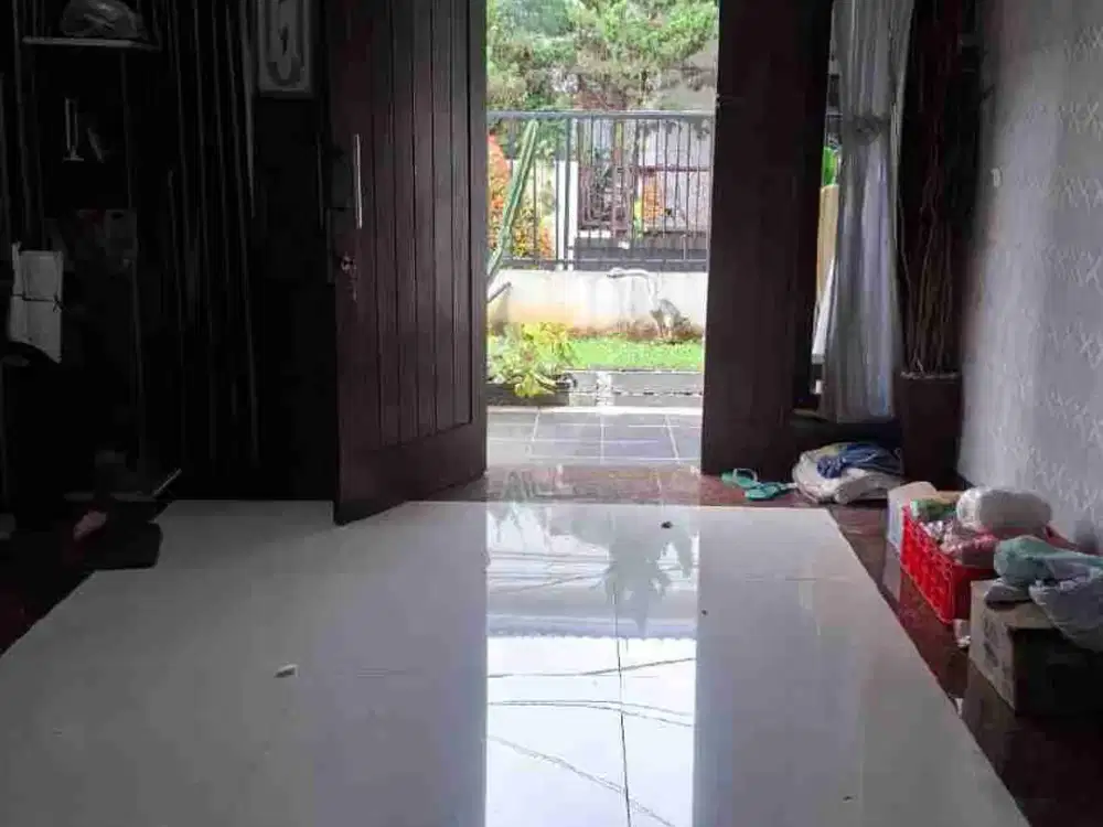 DIJUAL RUMAH STRATEGIS DI GADING SERPONG