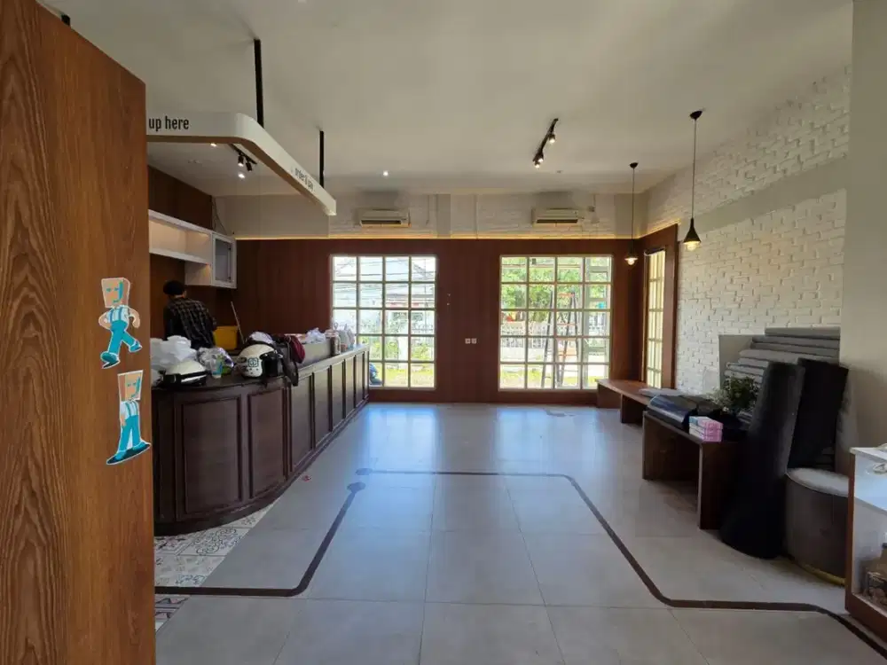 disewa Bangunan Komersial, Cocok untuk Cafe, Office di Jemursari, Sby