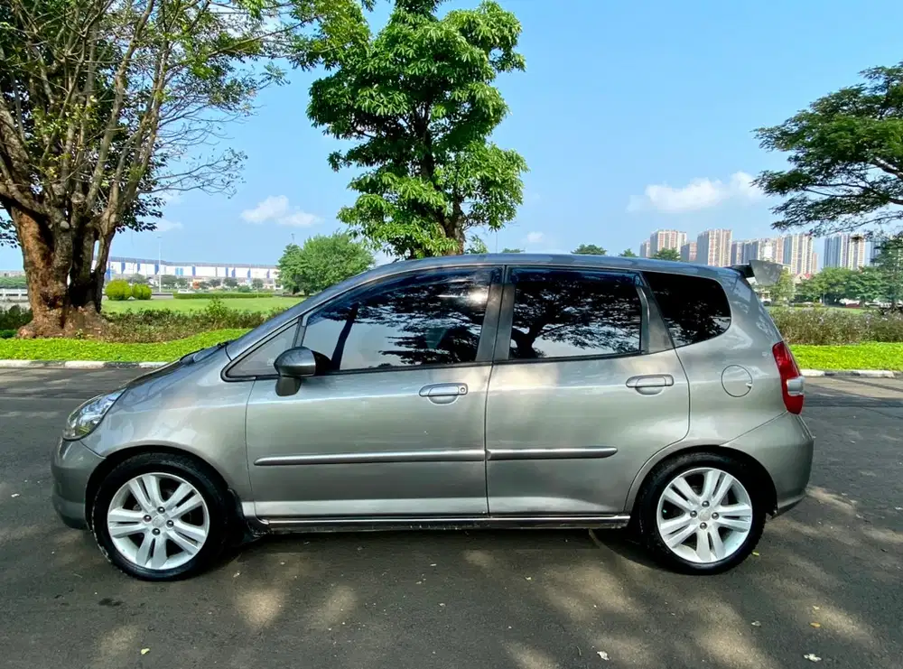 Honda Jazz 2005 Bensin