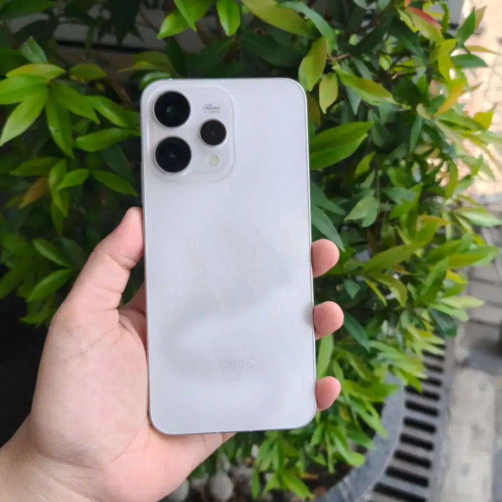 Oppo Reno15 5G 8+8/256 Bisa Cicilan Kartu Kredit BCA Bunga 0% 24bulan