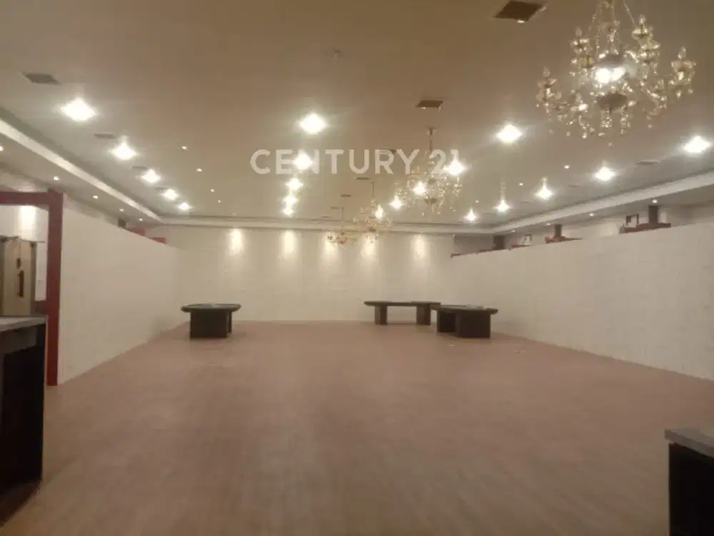 Gedung Serbaguna Cocok Untuk Tempat Usaha