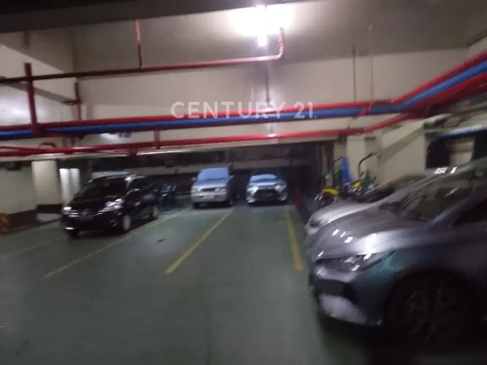 Gedung Kantor  Di Lantai 2 Blok M 330 Meter Jakarta Selatan