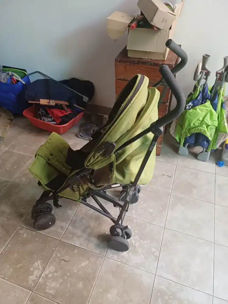 Stroller dan tempat tidur bayi beli di mother care