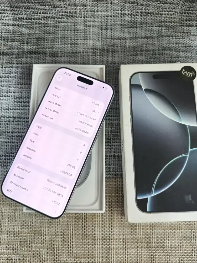 iPhone 16 pm 256gb ibox