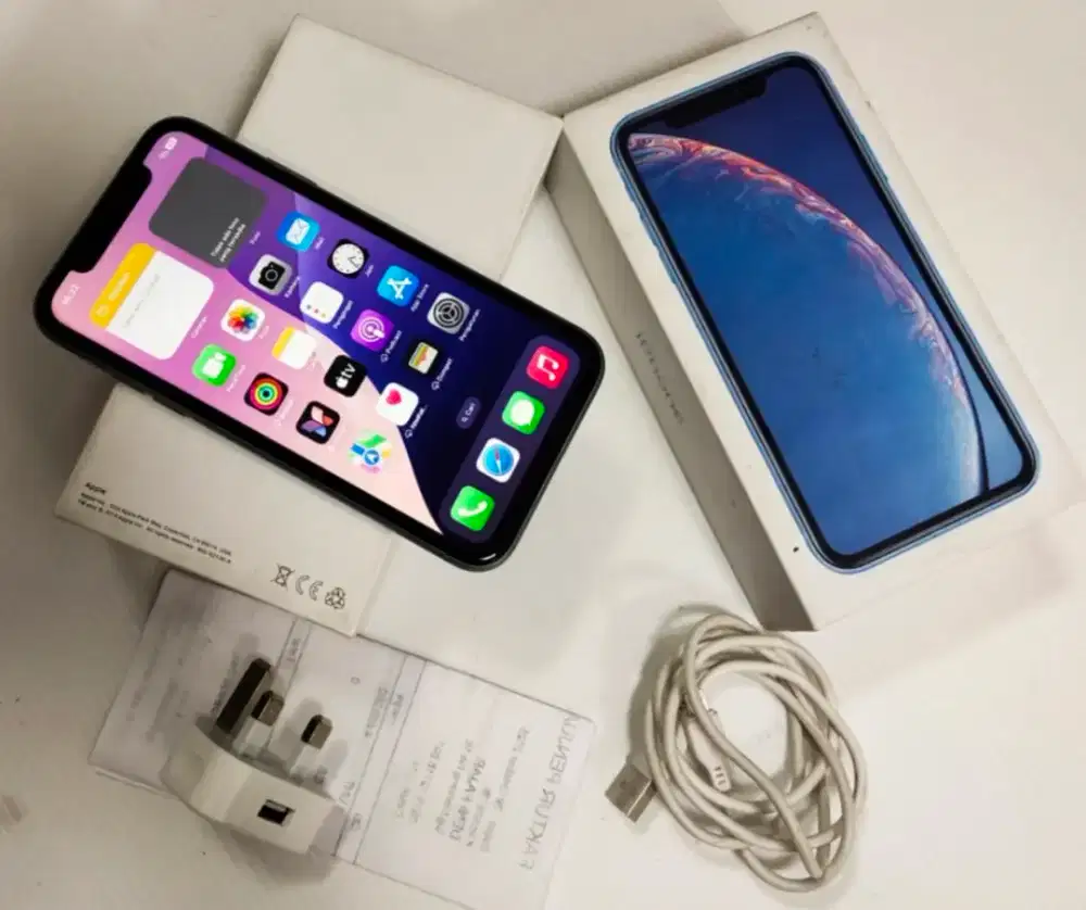 iPhone XR 256GB inter