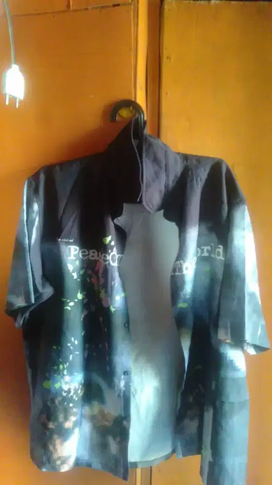 Kemeja pria bermotif