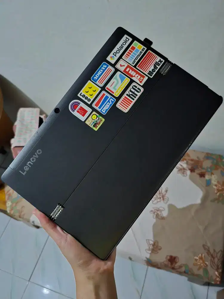 JUAL LAPTOP LENOVO MIIX 520