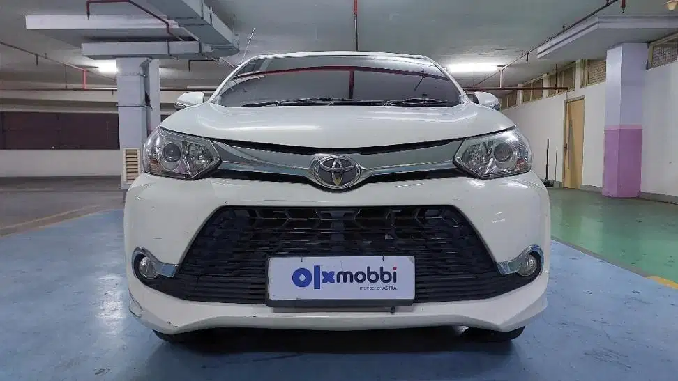 TDP 7,JT, Toyota Avanza 1.5 Veloz Bensin-AT Putih 2016
