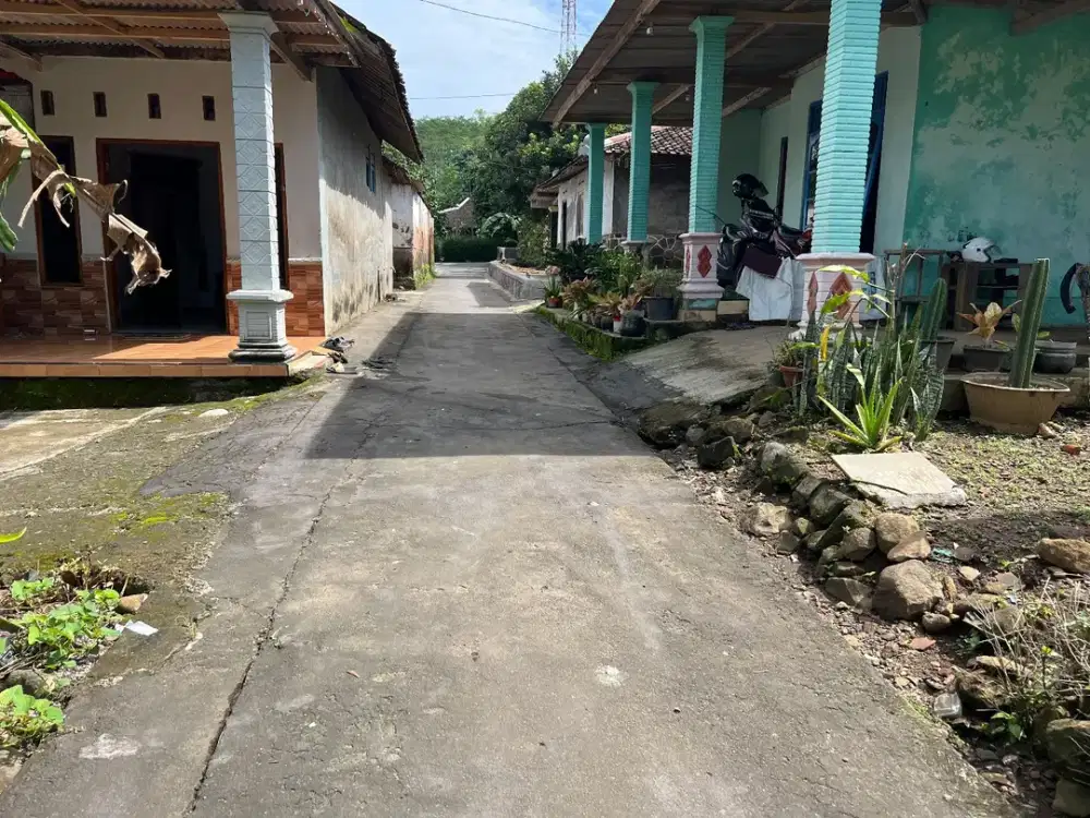 Tanah Dekat Aliran Sungai 380m2 Karangpandan