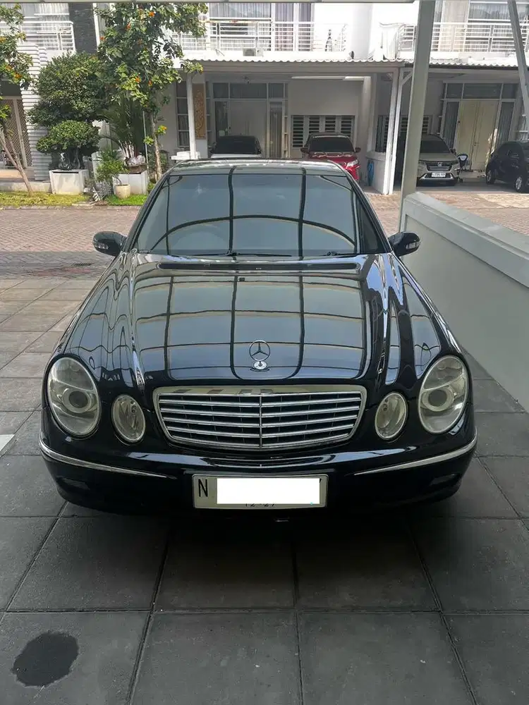 Mercedes Benz W211 E260 Elegance AT