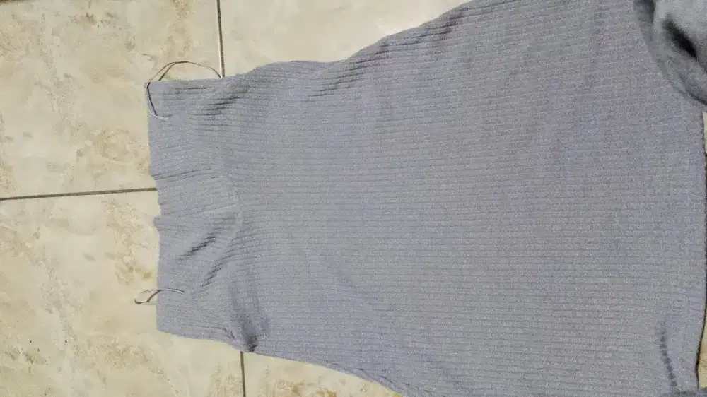 Baju Dinas perempuan