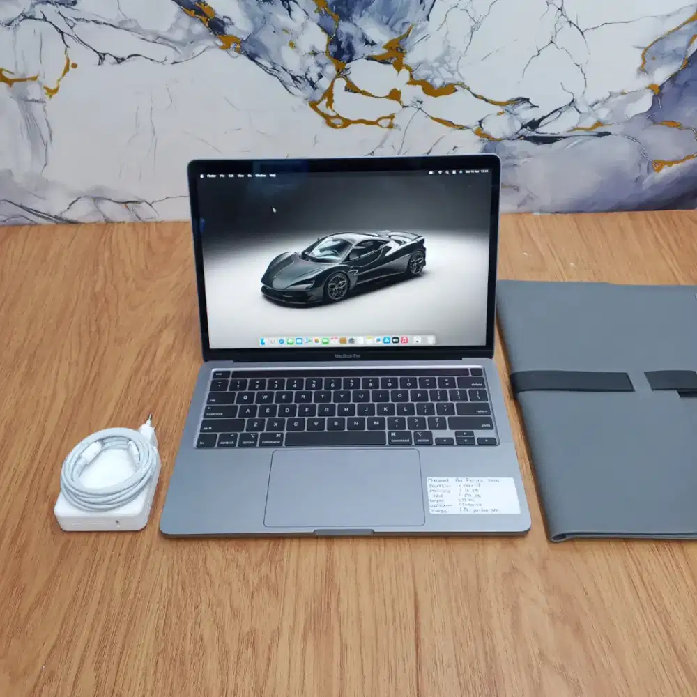 Macbook Pro Retina 13 2020 Core i7 / 16 GB / 512 GB Touchbar