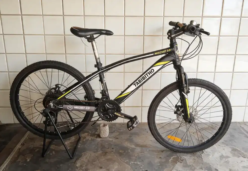 Sepeda gunung MTB thrill tabibitho 24 inch